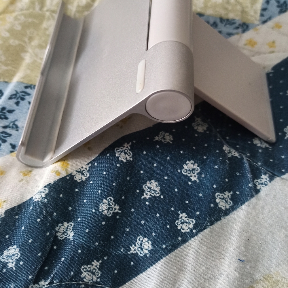 JETech Phone Mount! - Picture 3 of 6